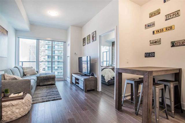2014 - 30 Shore Breeze Dr, Condo with 1 bedrooms, 1 bathrooms and 1 parking in Toronto ON | Image 7