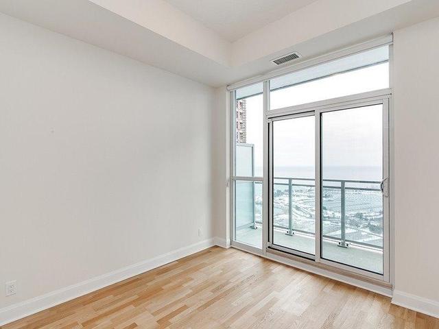 Lph3701 - 33 Shore Breeze Dr, Condo with 2 bedrooms, 3 bathrooms and 2 parking in Toronto ON | Image 5