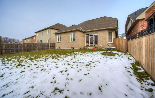 70 Lambert Cres, House detached with 4 bedrooms, 3 bathrooms and 6 parking in Brantford ON | Image 22