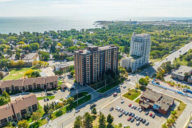 911 - 3845 Lake Shore Blvd, Condo with 3 bedrooms, 2 bathrooms and 2 parking in Toronto ON | Image 12