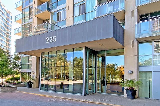 2906 - 225 Webb Dr, Condo with 1 bedrooms, 2 bathrooms and 1 parking in Mississauga ON | Image 5
