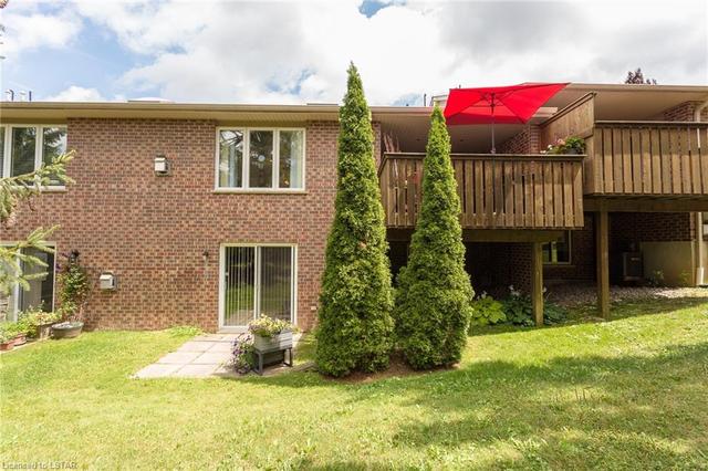 14 - 680 Commissioners Road W, House attached with 3 bedrooms, 3 bathrooms and 2 parking in London ON | Image 24