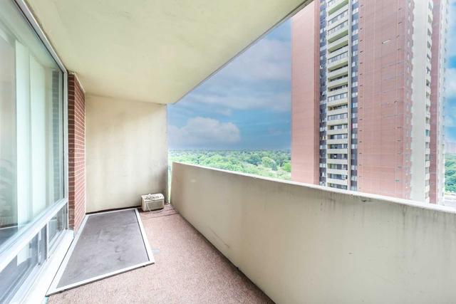 1418 - 1 Massey Sq, Condo with 1 bedrooms, 1 bathrooms and 0 parking in Toronto ON | Image 8