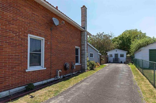 178 Thomas Street W, House detached with 2 bedrooms, 1 bathrooms and null parking in Greater Napanee ON | Image 3