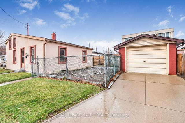 159 Park St N, House detached with 4 bedrooms, 2 bathrooms and 2 parking in Hamilton ON | Image 39