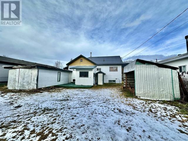 1185 4th Avenue, House detached with 3 bedrooms, 1 bathrooms and null parking in Valemount BC | Image 14