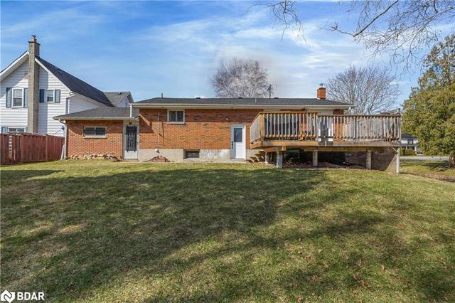 23 South Wellington Street, House detached with 3 bedrooms, 1 bathrooms and 5 parking in Quinte West ON | Image 40