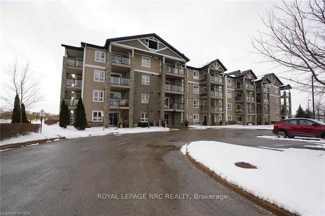 1206 - 330 Prince Charles Dr, Condo with 1 bedrooms, 1 bathrooms and 1 parking in Welland ON | Image 1