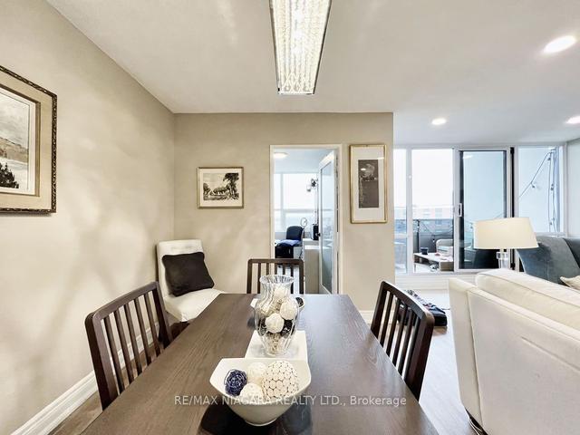 2102ph2 - 625 The West Mall, Condo with 3 bedrooms, 2 bathrooms and 1 parking in Toronto ON | Image 7