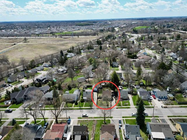 26 Memorial Cres, House detached with 3 bedrooms, 1 bathrooms and 3 parking in Guelph ON | Image 15