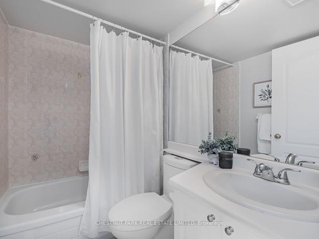 805 - 398 Eglinton Ave E, Condo with 2 bedrooms, 2 bathrooms and 1 parking in Toronto ON | Image 7