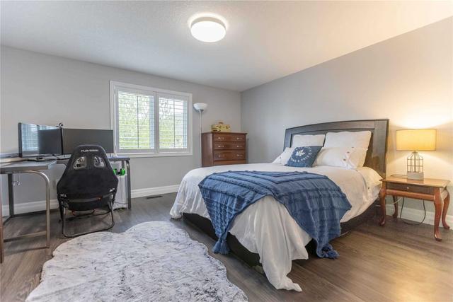 62 Walker Way, Townhouse with 3 bedrooms, 4 bathrooms and 4 parking in Guelph ON | Image 16