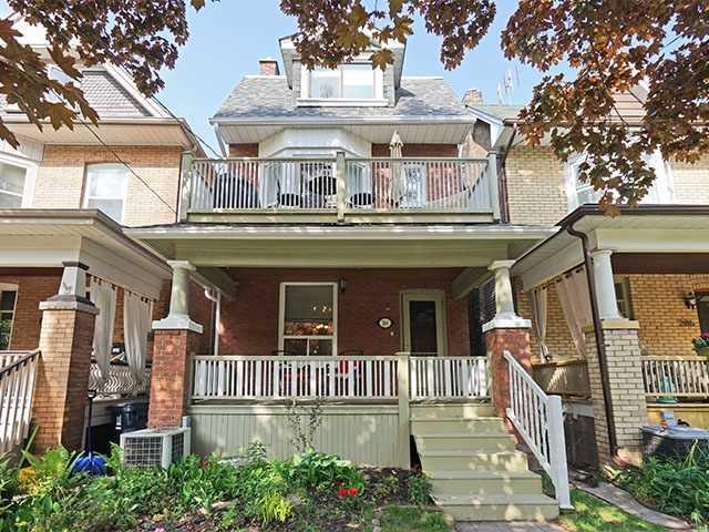 284 Waverley Rd, House detached with 4 bedrooms, 3 bathrooms and 2 parking in Toronto ON | Image 1