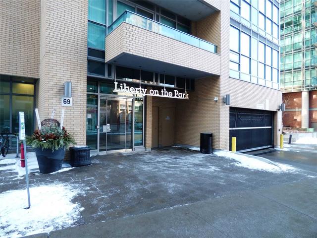 208 - 69 Lynn Williams St, Condo with 1 bedrooms, 1 bathrooms and 1 parking in Toronto ON | Image 1