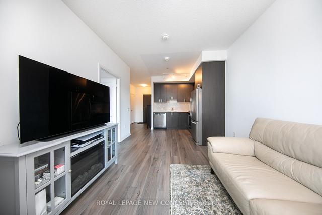 566 - 60 Ann O'reilly Rd, Condo with 1 bedrooms, 1 bathrooms and 1 parking in Toronto ON | Image 7