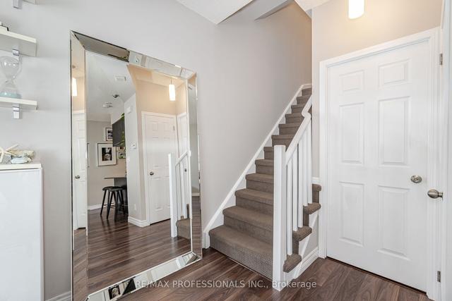 567 - 36 Stadium Rd, Townhouse with 2 bedrooms, 2 bathrooms and 1 parking in Toronto ON | Image 4