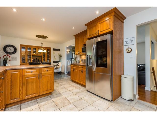 34616 Acorn Avenue, House detached with 4 bedrooms, 3 bathrooms and 8 parking in Abbotsford BC | Image 10