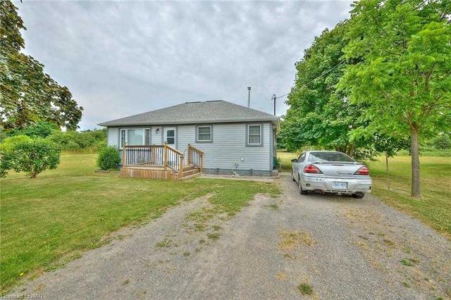 3066 Highway 3, House detached with 3 bedrooms, 1 bathrooms and 6 parking in Port Colborne ON | Image 10