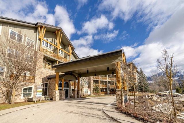 201 - 1500 Mcdonald Avenue, Condo with 2 bedrooms, 2 bathrooms and 1 parking in Fernie BC | Image 42