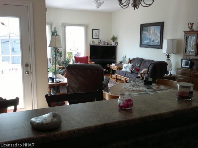 867 Leonard St, House detached with 3 bedrooms, 2 bathrooms and 1 parking in Cobourg ON | Image 4