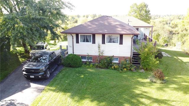 29 Coyle Cres., House detached with 5 bedrooms, 3 bathrooms and 3 parking in Selwyn ON | Image 1