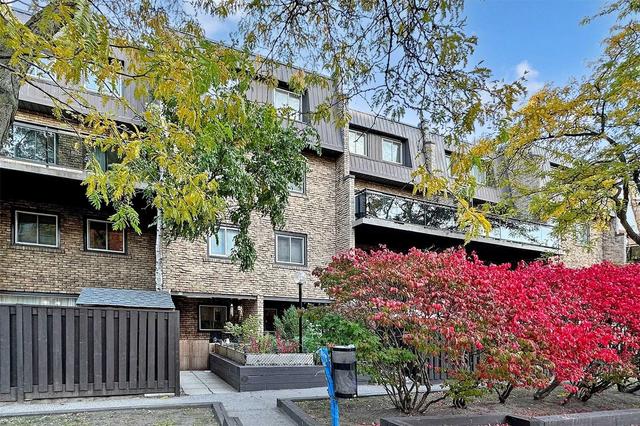 59 - 130 Ling Rd, Townhouse with 3 bedrooms, 2 bathrooms and 1 parking in Toronto ON | Image 12