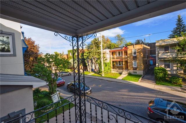 1/2 - 45 St Andrew Street, Condo with 1 bedrooms, 1 bathrooms and 1 parking in Ottawa ON | Image 2