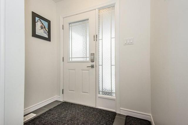 30 Ambrous Cres, House semidetached with 3 bedrooms, 3 bathrooms and 3 parking in Guelph ON | Image 23