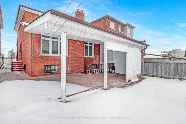 1128 Glengrove Ave W, House detached with 3 bedrooms, 4 bathrooms and 3 parking in Toronto ON | Image 26