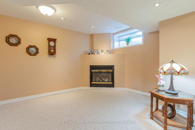 812 9th "A" Ave E, Townhouse with 3 bedrooms, 3 bathrooms and 4 parking in Owen Sound ON | Image 21