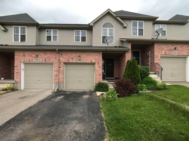 98 Brookfield Cres, House attached with 3 bedrooms, 3 bathrooms and 1 parking in Kitchener ON | Image 1