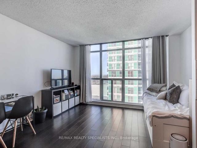 2705 - 50 Town Centre Crt, Condo with 0 bedrooms, 1 bathrooms and 0 parking in Toronto ON | Image 9