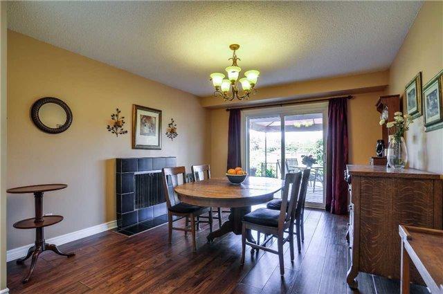 89 Lisa Cres, House detached with 4 bedrooms, 4 bathrooms and 2 parking in Vaughan ON | Image 5