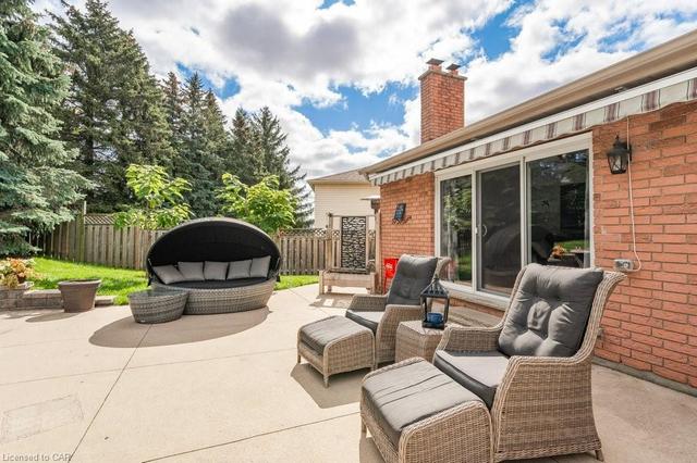 45 Dunhill Crescent, House detached with 3 bedrooms, 2 bathrooms and 4 parking in Guelph ON | Image 40
