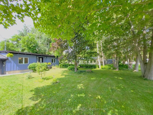 1012 Goshen Rd, House detached with 3 bedrooms, 2 bathrooms and 7 parking in Innisfil ON | Image 14