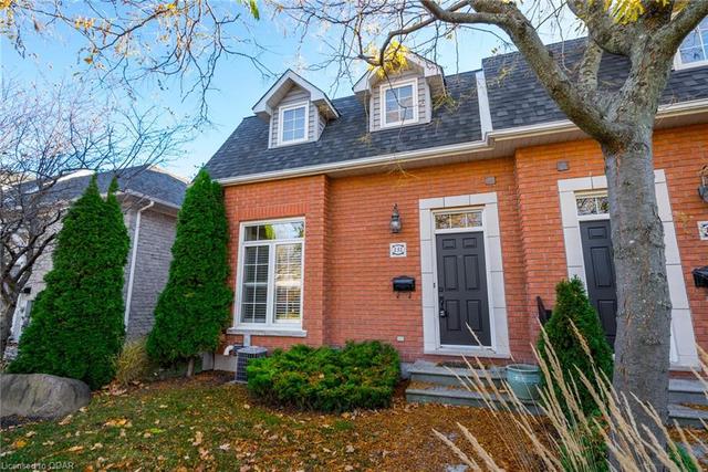 131 University Avenue, House attached with 2 bedrooms, 3 bathrooms and 2 parking in Cobourg ON | Image 11