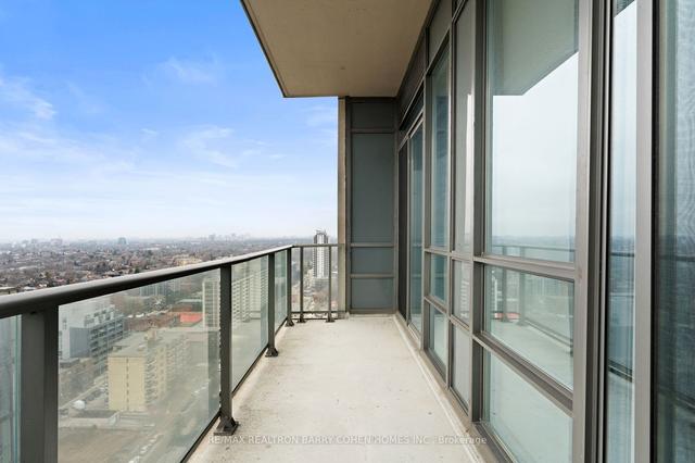 2102 - 500 St Clair Ave W, Condo with 1 bedrooms, 1 bathrooms and 1 parking in Toronto ON | Image 7