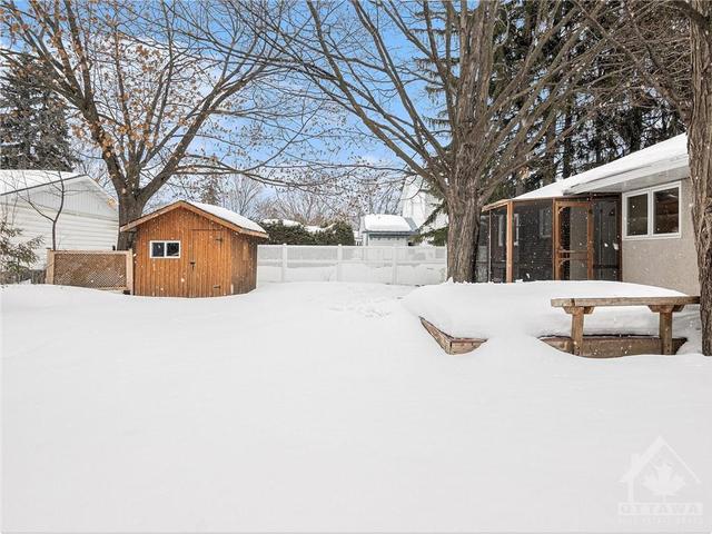 6 Crofton Road, House detached with 3 bedrooms, 3 bathrooms and 5 parking in Ottawa ON | Image 23