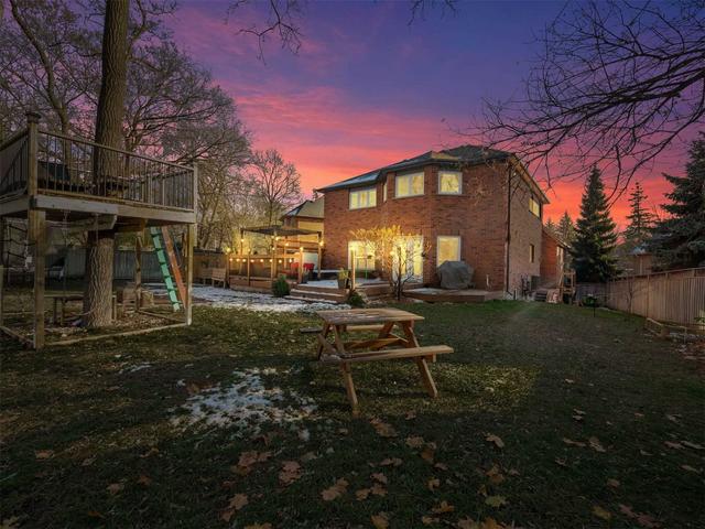 1604 Hampshire Cres, House detached with 4 bedrooms, 4 bathrooms and 6 parking in Mississauga ON | Image 30
