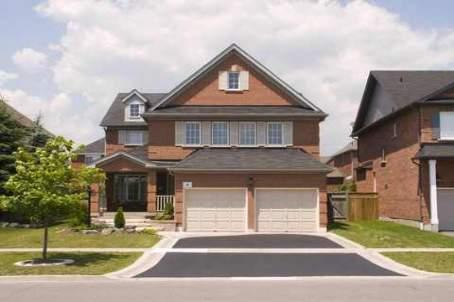 8 Twin Streams Dr, House detached with 4 bedrooms, 3 bathrooms and 4 parking in Whitby ON | Image 1