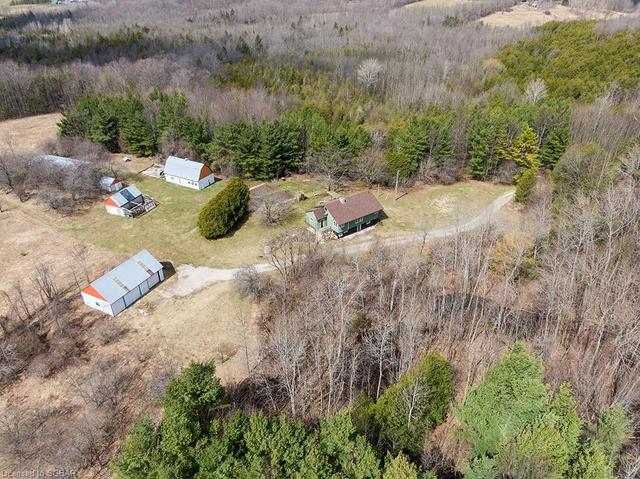 637120 Sydenham St Vincent Townline, House detached with 3 bedrooms, 2 bathrooms and null parking in Meaford ON | Image 1