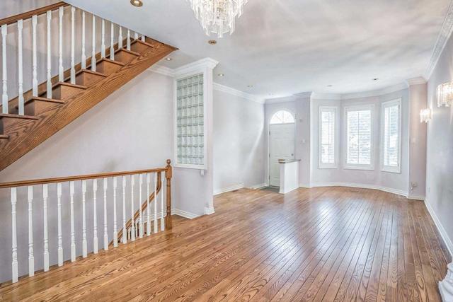 138a Euclid Ave, House attached with 4 bedrooms, 4 bathrooms and 1 parking in Toronto ON | Image 19