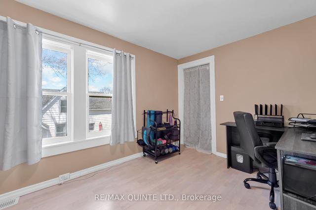 129 Victoria Ave, House detached with 4 bedrooms, 2 bathrooms and 4 parking in Quinte West ON | Image 10