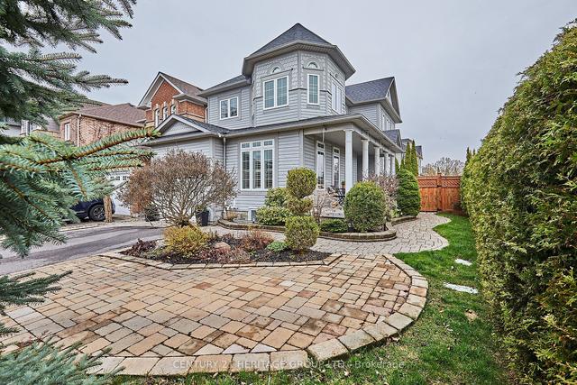 34 Bliss Crt, House detached with 3 bedrooms, 4 bathrooms and 4 parking in Whitby ON | Image 34