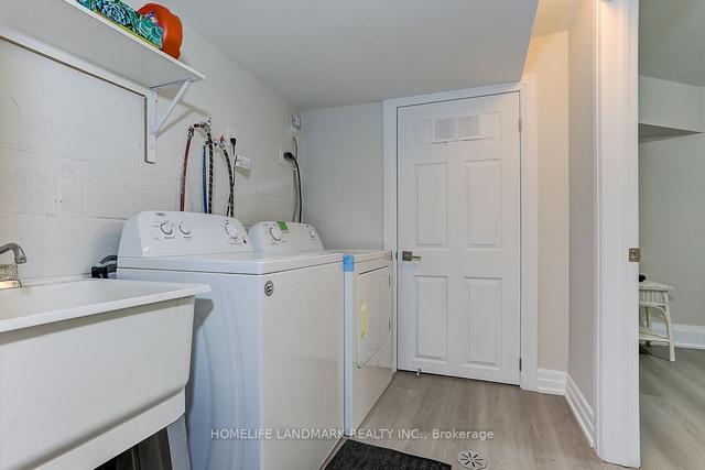 242 Queenslea Ave, House detached with 3 bedrooms, 2 bathrooms and 6 parking in Toronto ON | Image 31