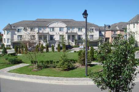 th7 - 9133 Bayview Ave, Condo with 3 bedrooms, 3 bathrooms and 1 parking in Richmond Hill ON | Image 2