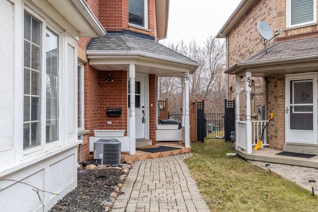 78 Pressed Brick Dr, House attached with 3 bedrooms, 3 bathrooms and 3 parking in Brampton ON | Image 23