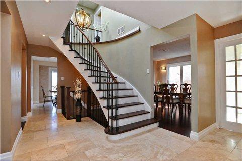 4048 Trapper Cres, House detached with 4 bedrooms, 4 bathrooms and 2 parking in Mississauga ON | Image 4