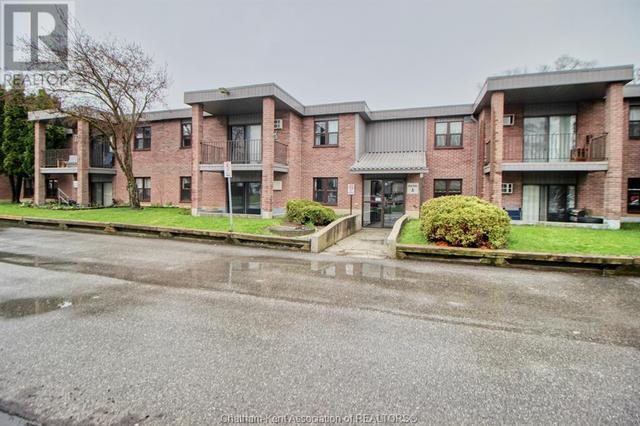 a103 - 12 Montgomery Drive, Condo with 2 bedrooms, 0 bathrooms and null parking in Chatham Kent ON | Image 3