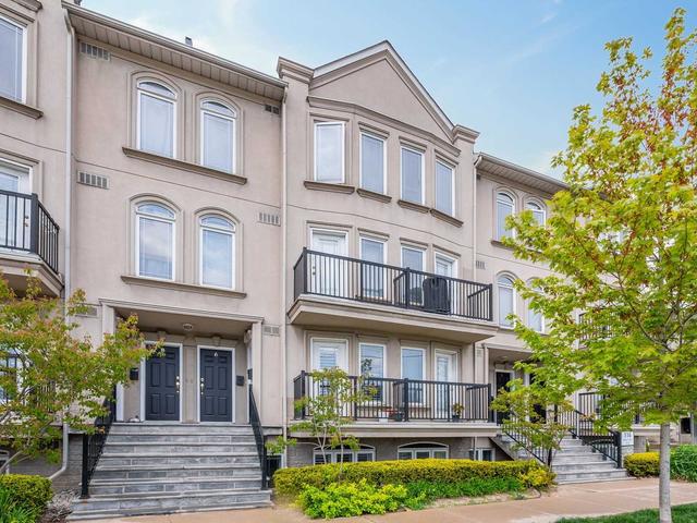 th 5 - 118 Finch Ave W, Townhouse with 2 bedrooms, 3 bathrooms and 2 parking in Toronto ON | Image 1